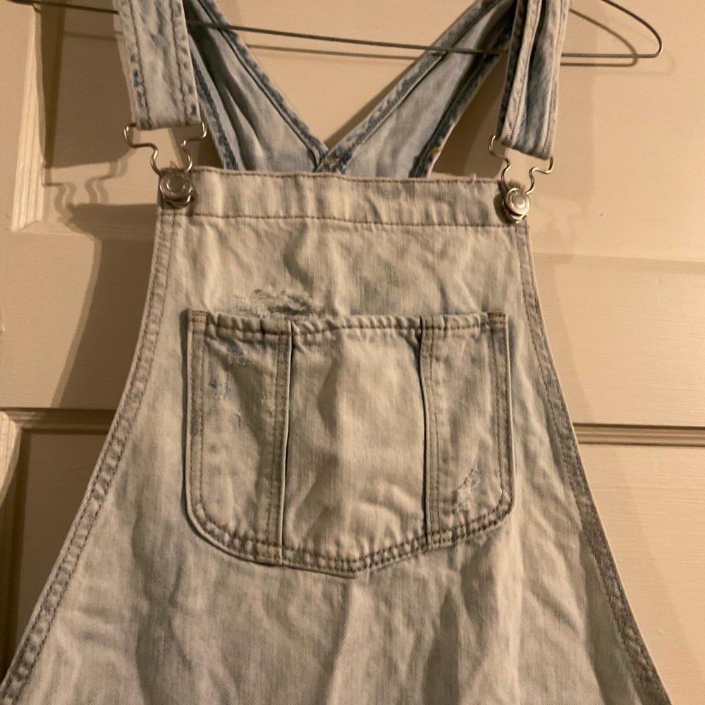Overall shorts - Picture 7 of 7